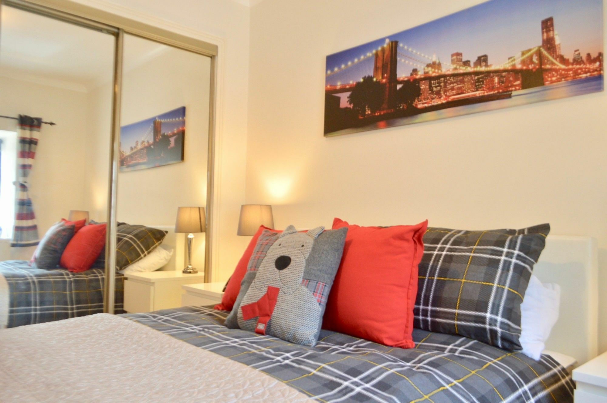 Gorgeous 2 Bedroom Apartment In Converted Church Edinburg Exteriör bild